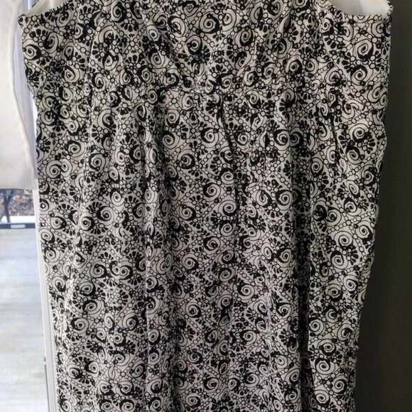 Jessica Strap Dress Eyelet Fabric - Picture 3 of 5